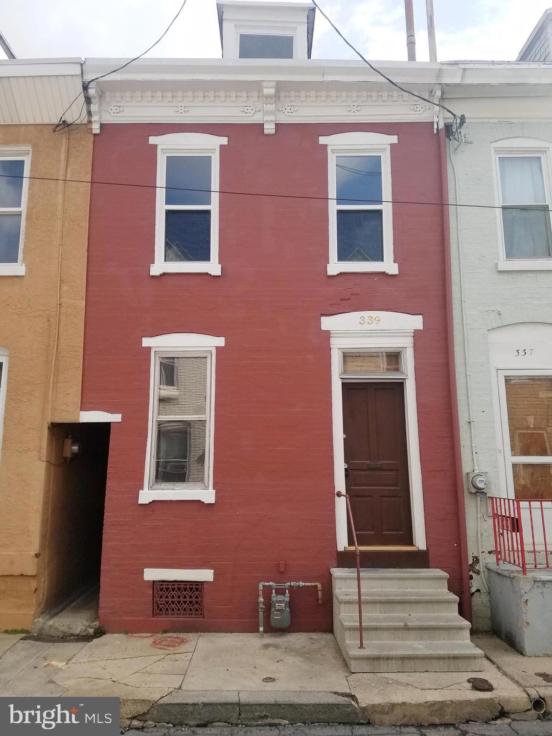 339 Mulberry St, Reading, PA 19604 - photo 1