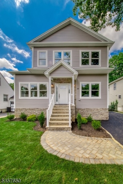 33 W Cedar St, Livingston, NJ 07039 - photo 1