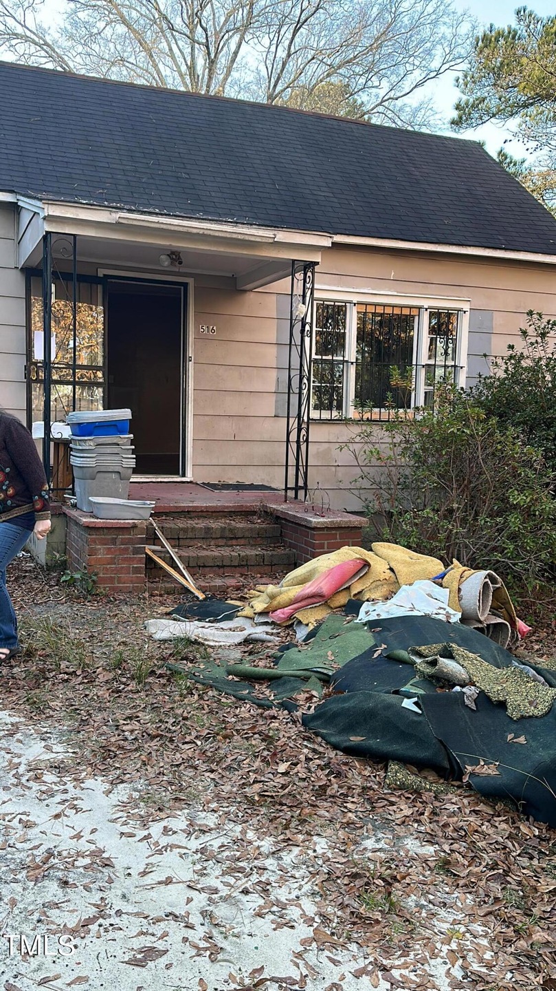 516 Mayview St, Fayetteville, NC 28306 - photo 1