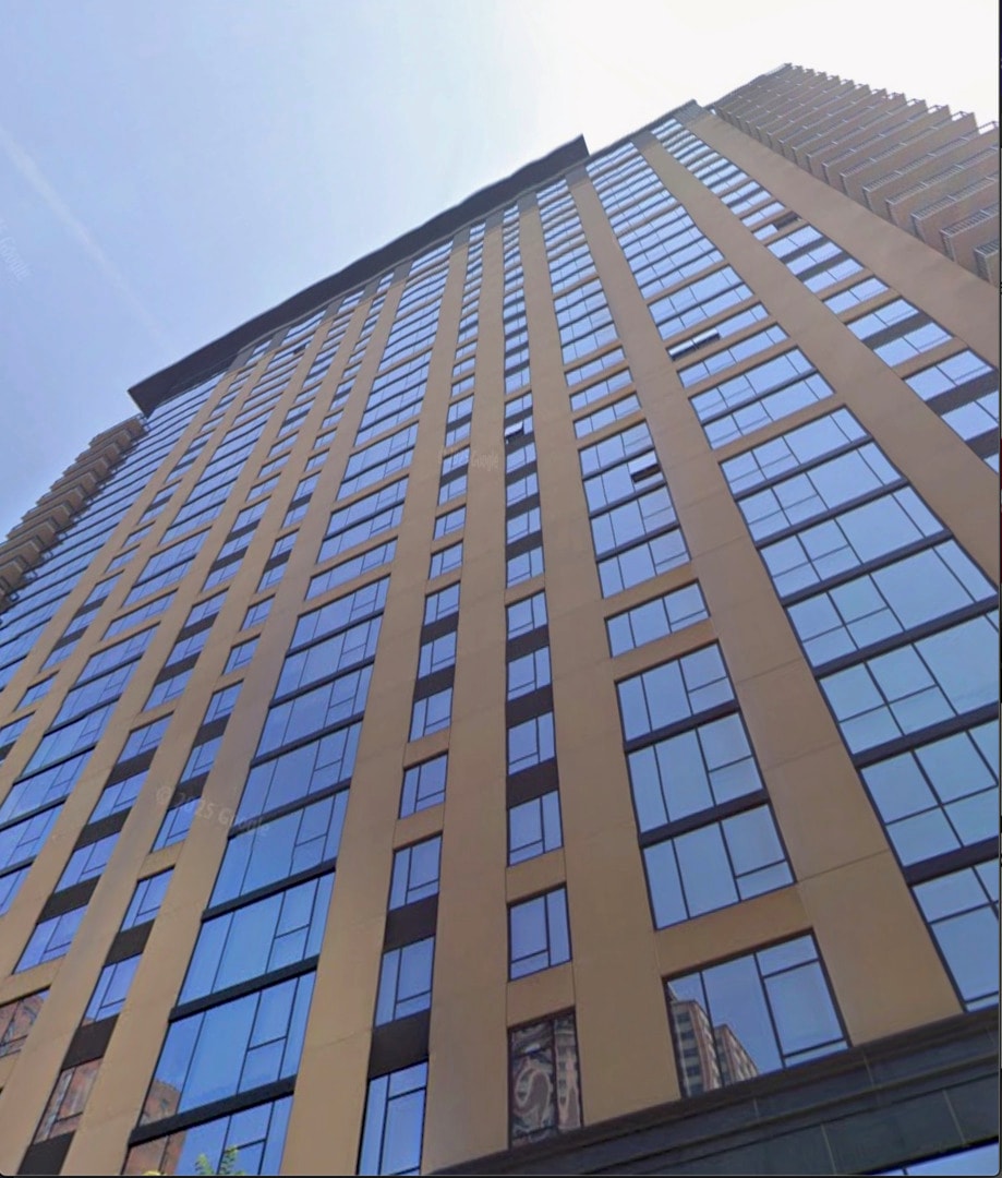 833 N Clark St unit 2408, Chicago, IL 60610 - photo 1