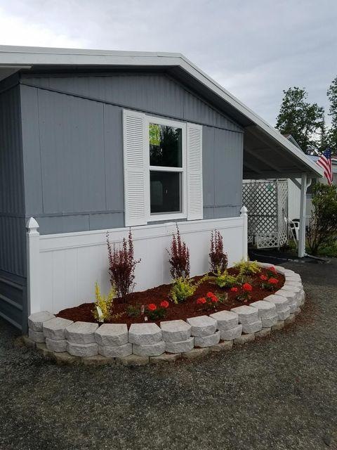 2325 NW Highland Ave unit SPC 43, Grants Pass, OR 97526 - photo 1