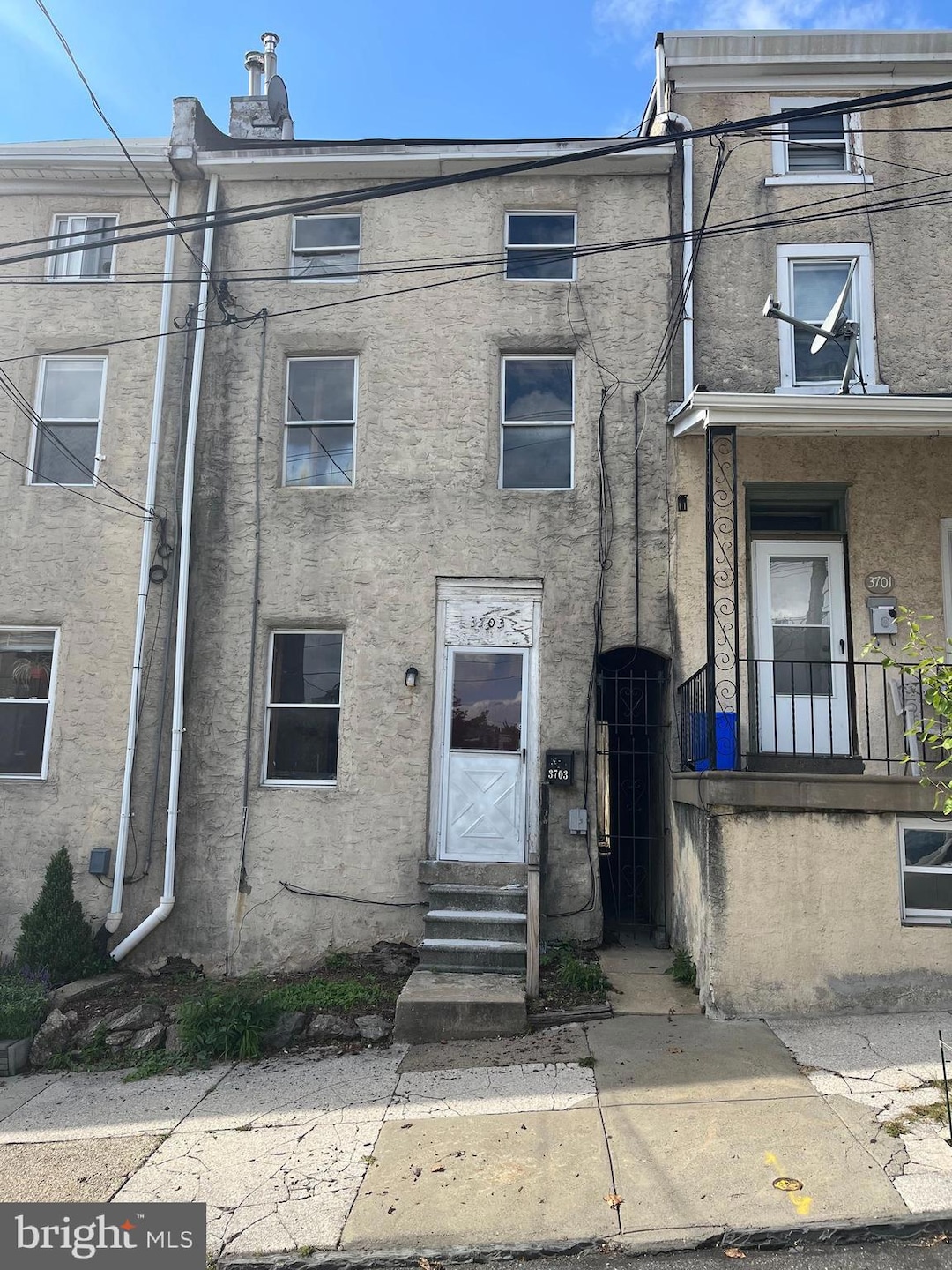 Sold $150,000 • Co-Listing Agent