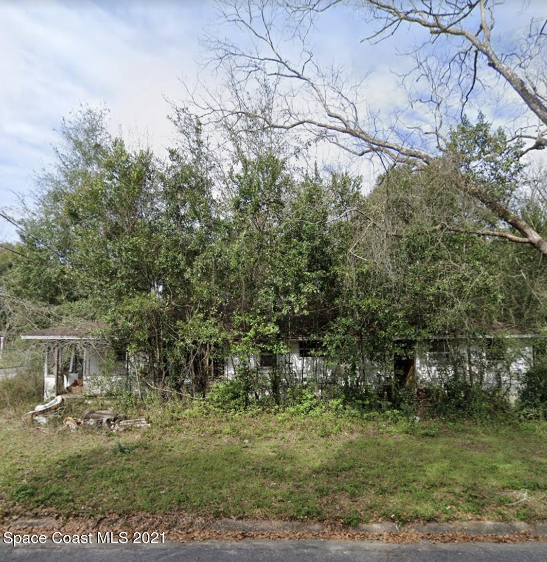 792 e walnut ave