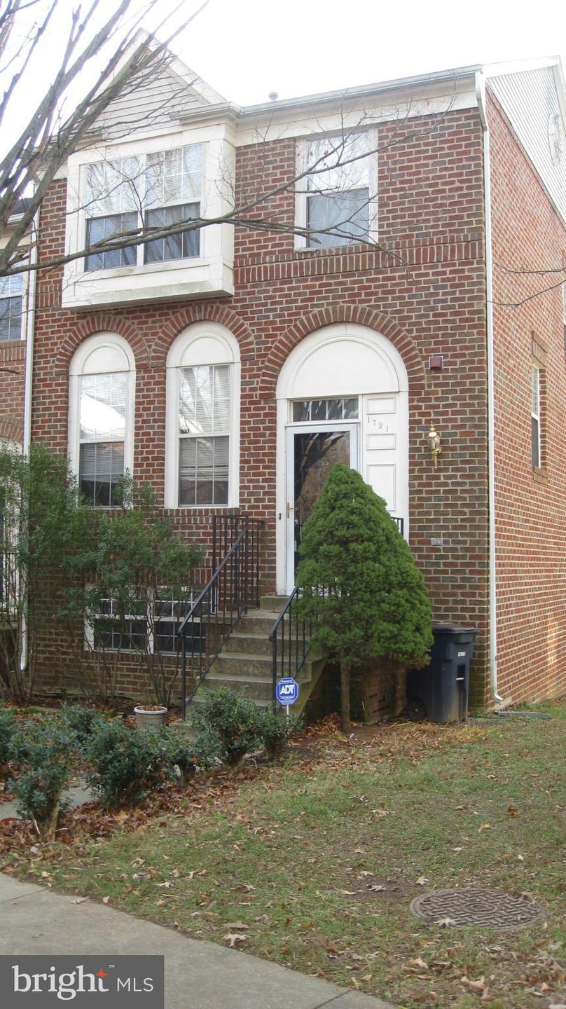 1721 Stourbridge Ct, Bowie, MD 20721 - photo 1