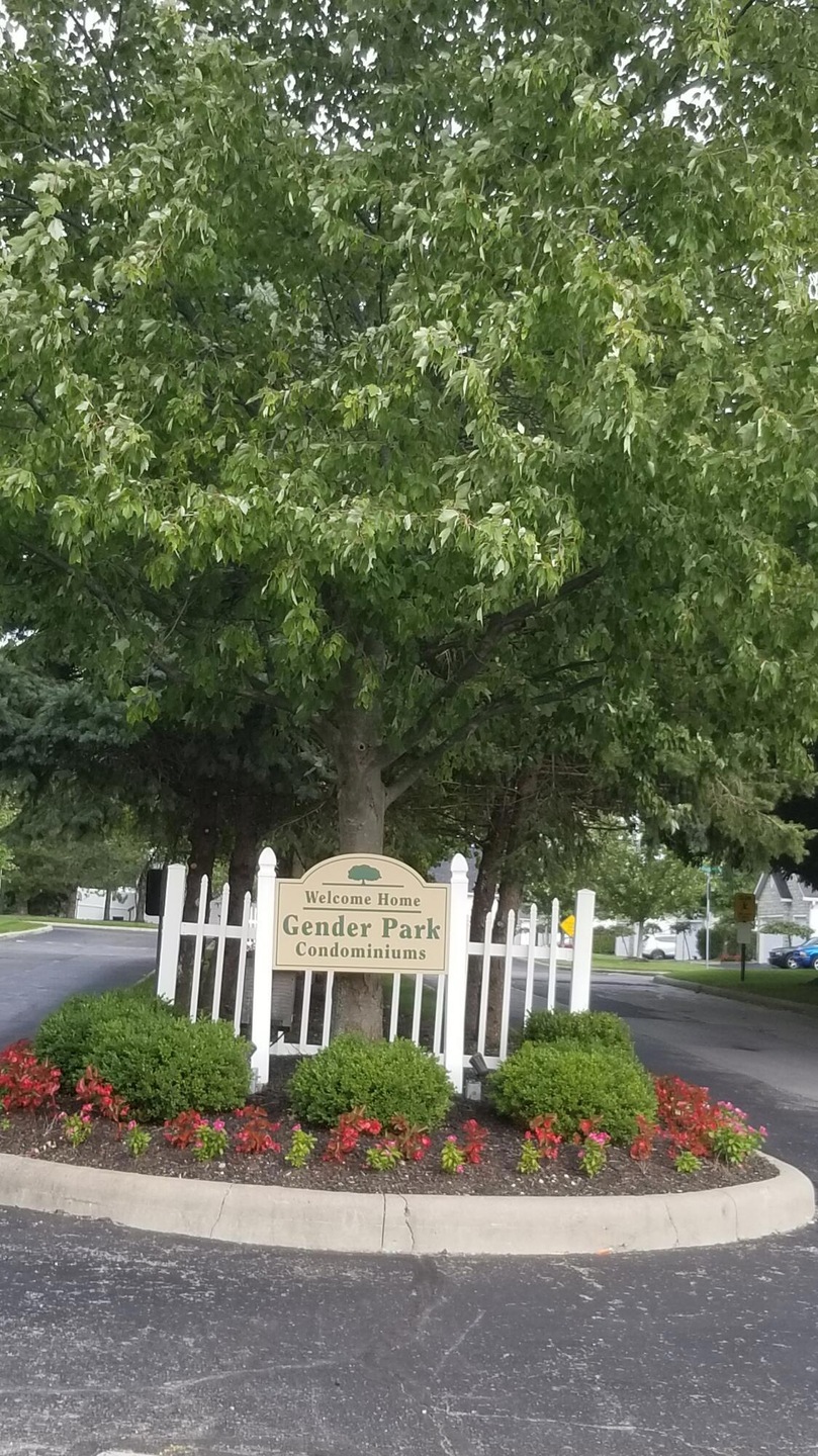 6698 Hamler Dr unit 37C, Canal Winchester, OH 43110 - photo 1