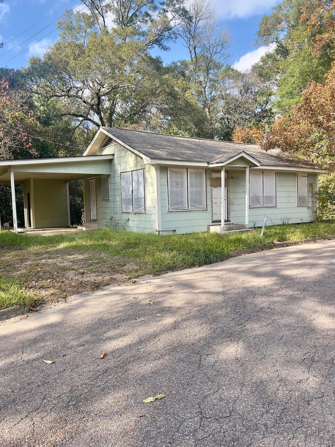 903 Alberta Ave, Columbia, MS 39429 - photo 1