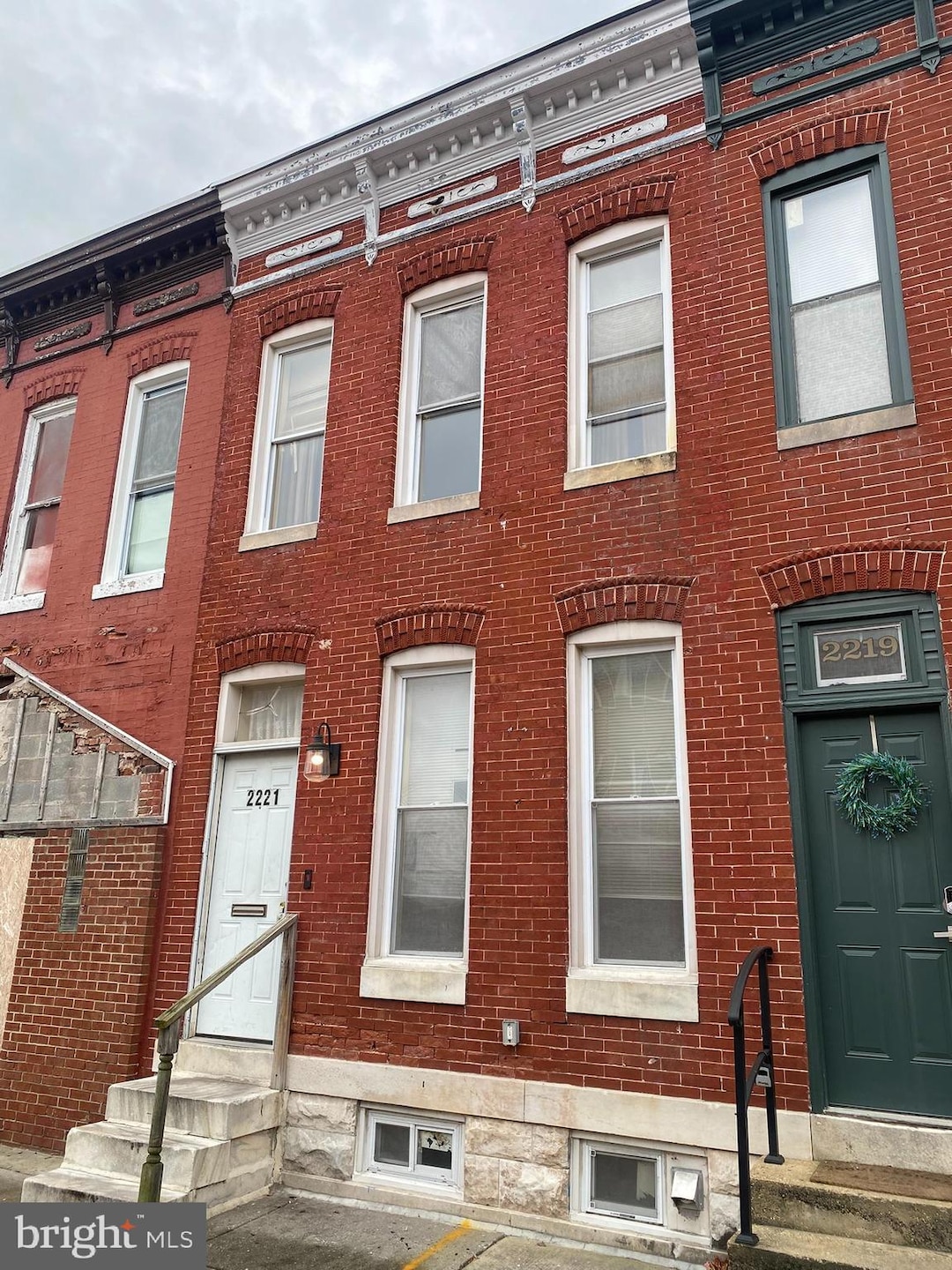 2221 Jefferson St, Baltimore, MD 21205 - photo 1