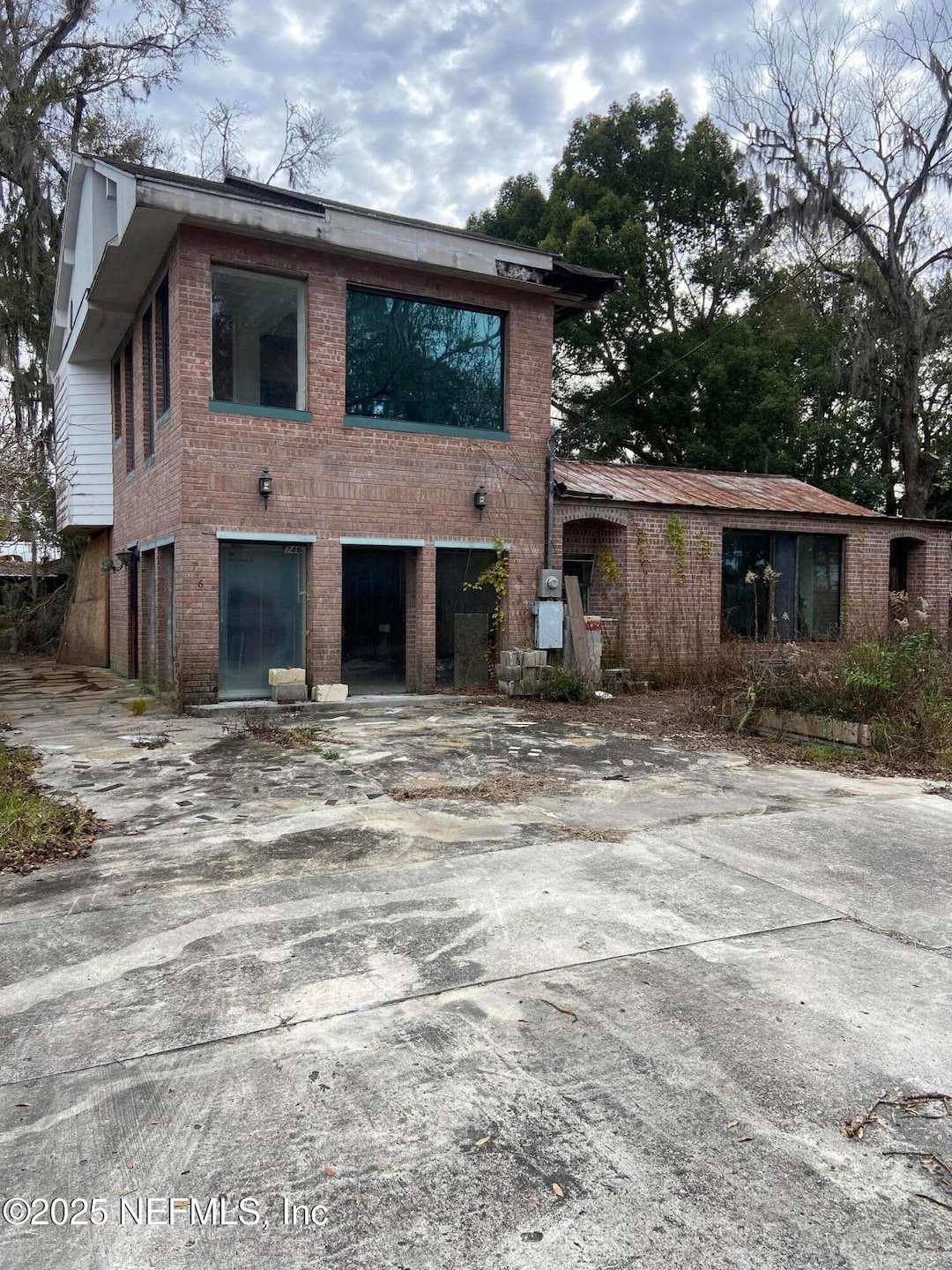 746 N WALNUT (1)