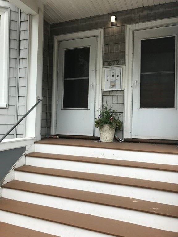 672 E 8th St unit 3, Boston, MA 02127 - photo 1