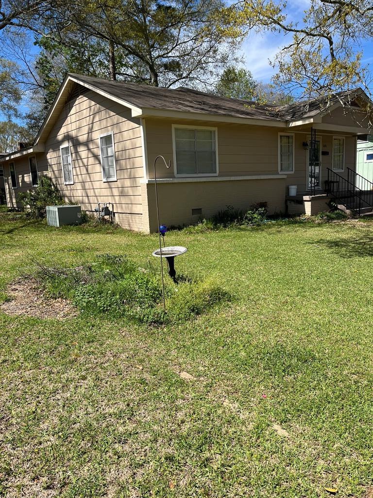 515 Hillcrest Ave, McComb, MS 39648 - photo 1