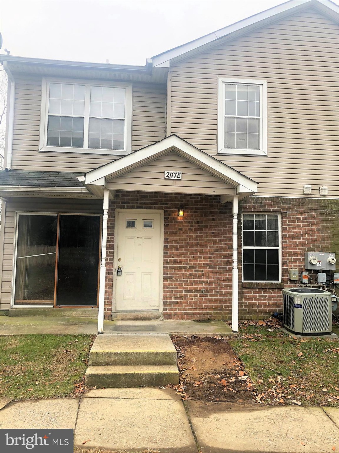 207 E Highland Ave unit 29, Newport, DE 19804 - photo 1