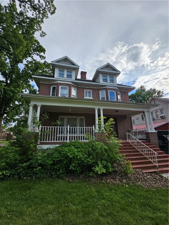For Sale $179,900 • Co-Listing Agent
