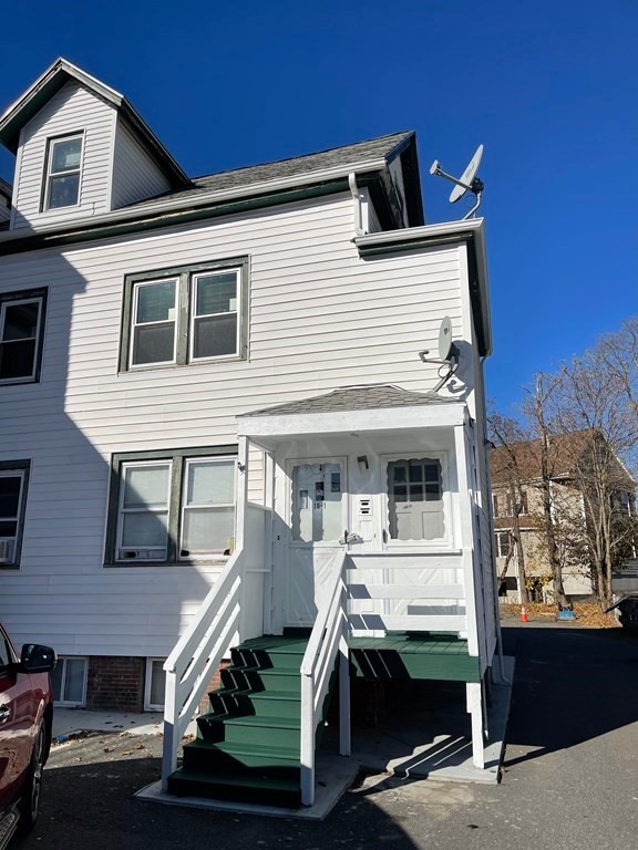 16 Wall St unit 2, Foxborough, MA 02035 - photo 1