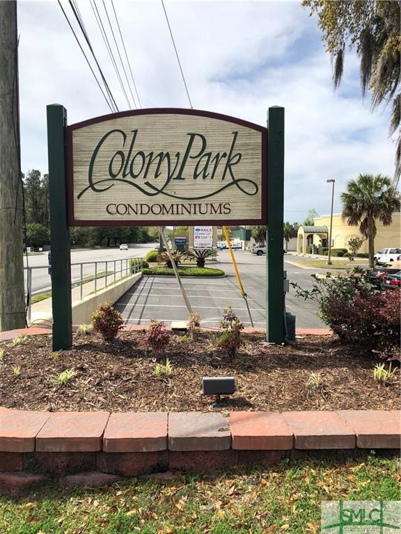 Colony Park condominiums located conveniently off 