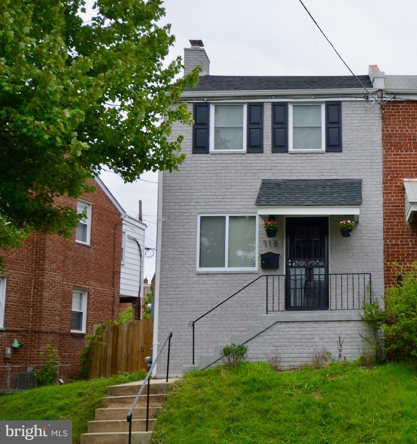 718 Hilltop Terrace SE, Washington, DC 20019 - photo 1