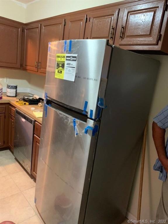 31 Center Ave unit D, Norwalk, CT 06851 - photo 1