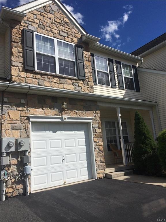 Stone Front Bushkill Model