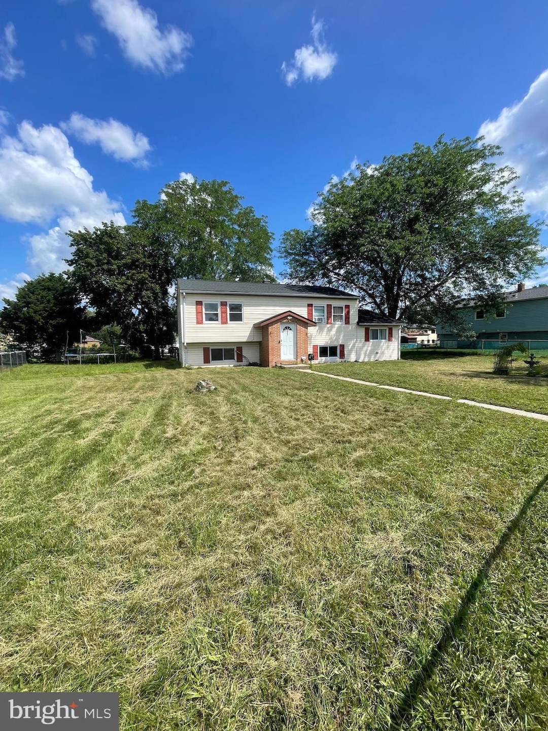 233 Rutgers Ave, Pemberton, NJ 08068 - photo 1