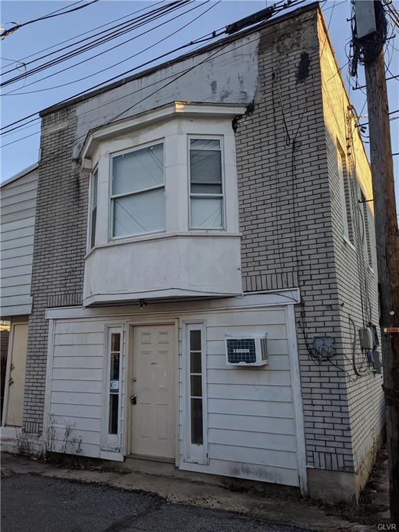 1338 W Wayne St, Allentown, PA 18102 - photo 1