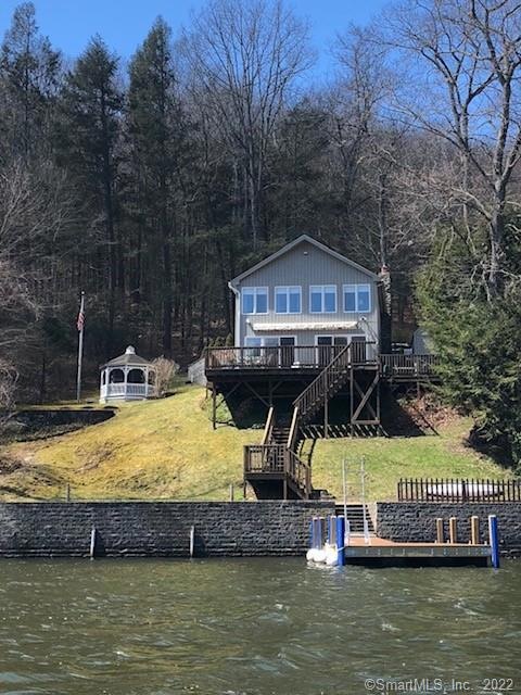 Lake Zoar frontage