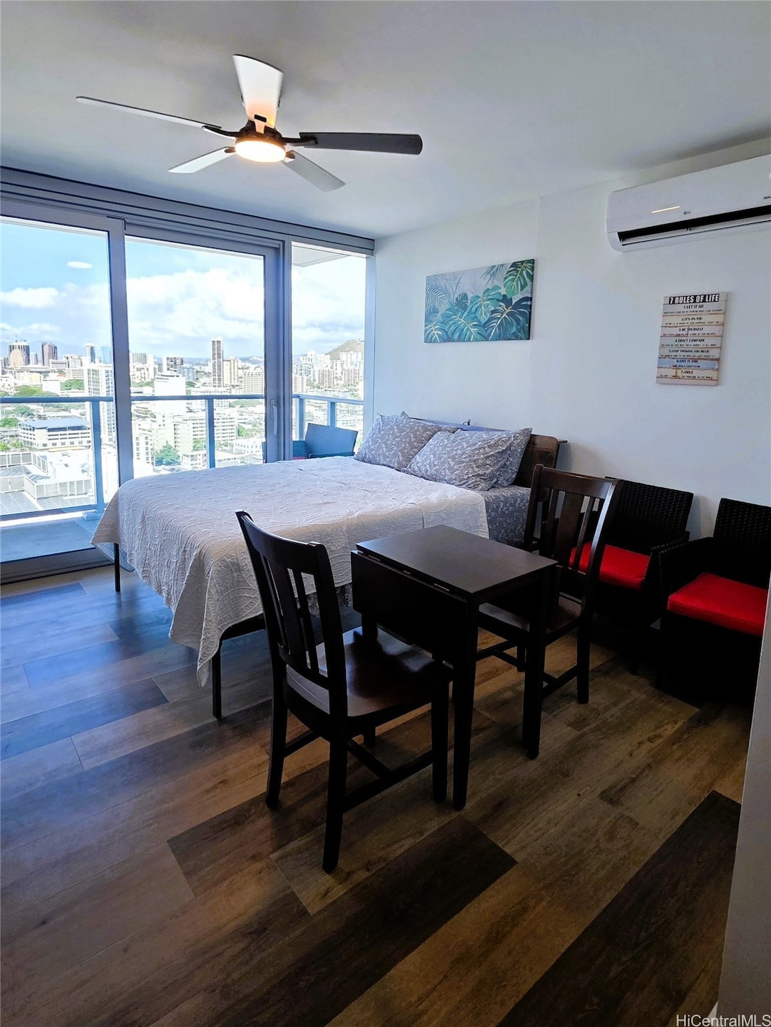 1500 Rycroft St unit 2208R, Honolulu, HI 96814 - photo 1