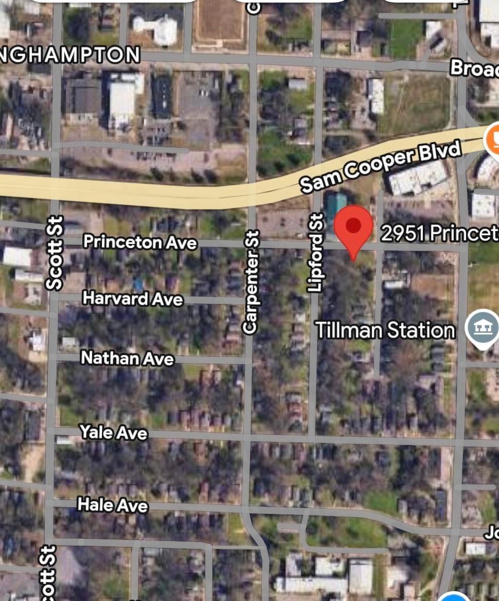 Aerial map of property and surrounding area