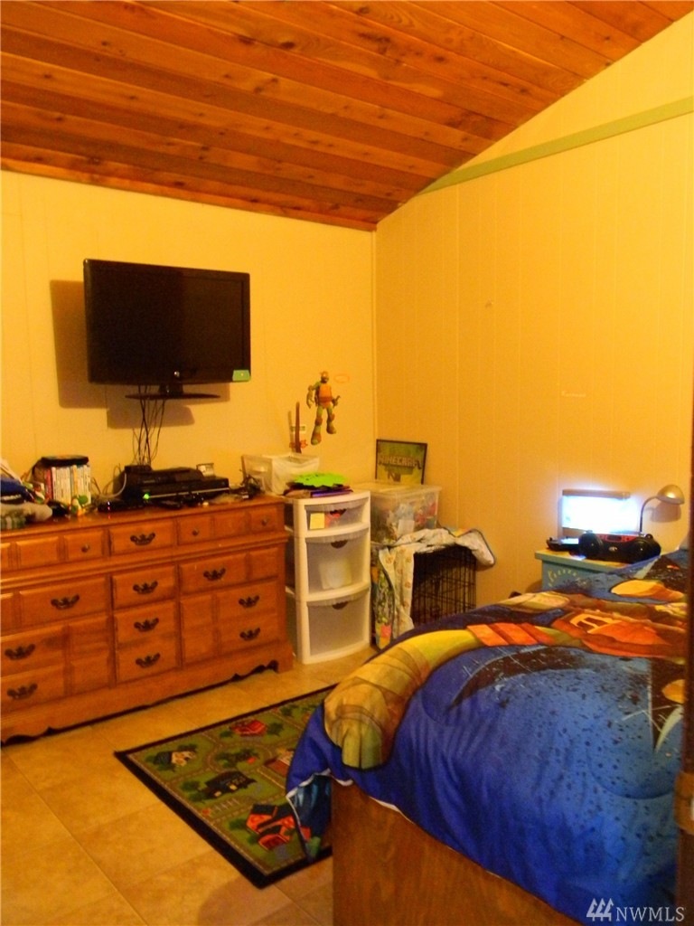 15847 Bald Hill Rd SE, Yelm, WA 98597 - photo 1