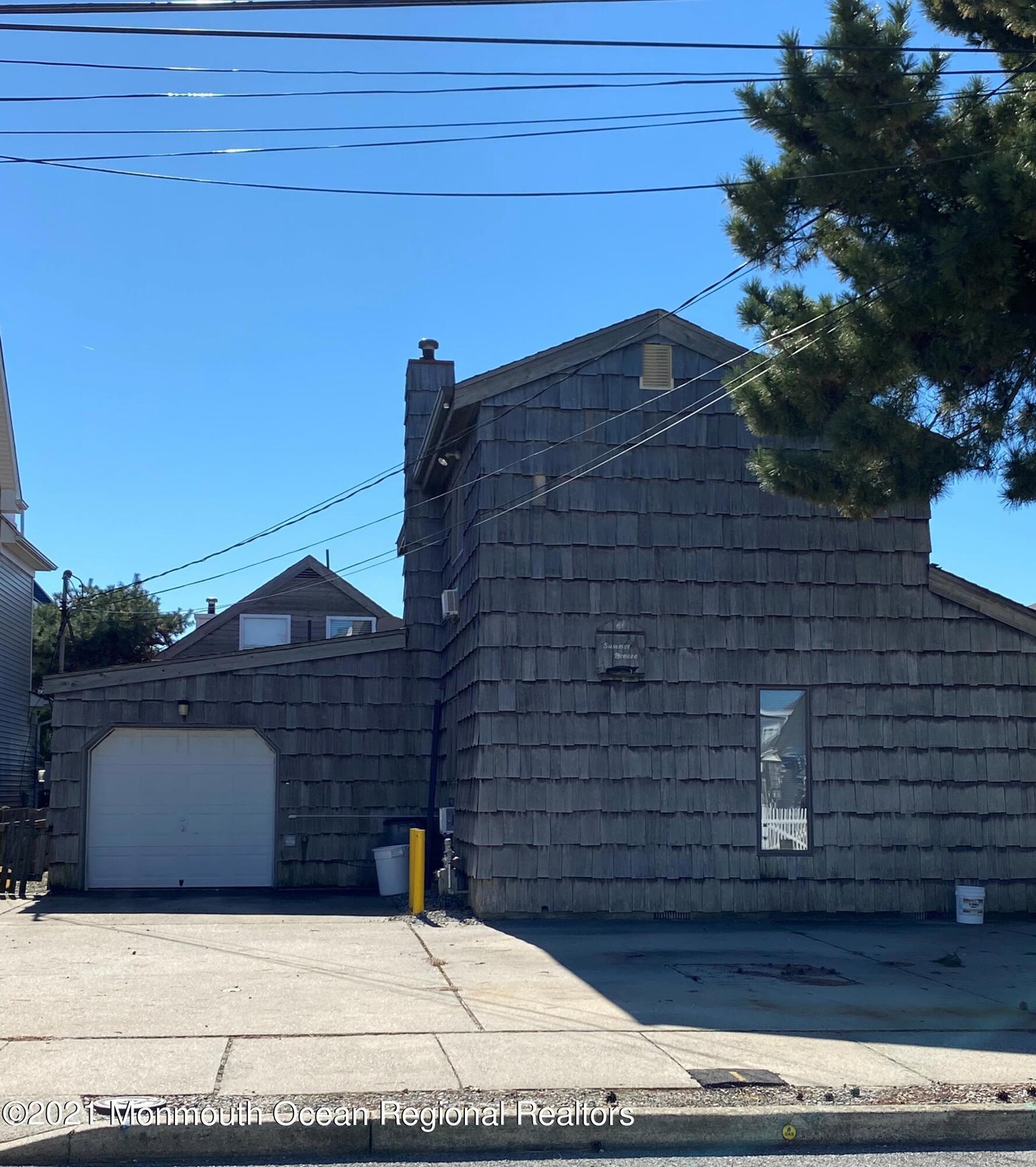 Sold $750,000 • Co-Listing Agent