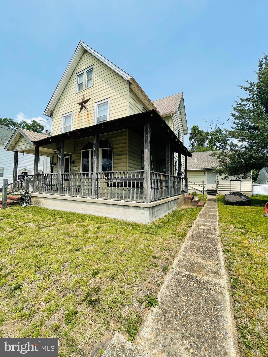 709 Bridgeboro St, Riverside, NJ 08075 - photo 1