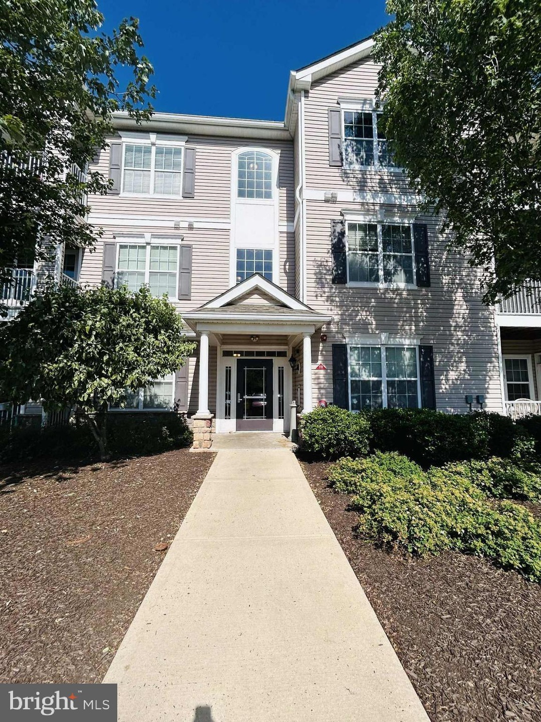 1028 Timberlake Dr unit 1028, Trenton, NJ 08618 - photo 1