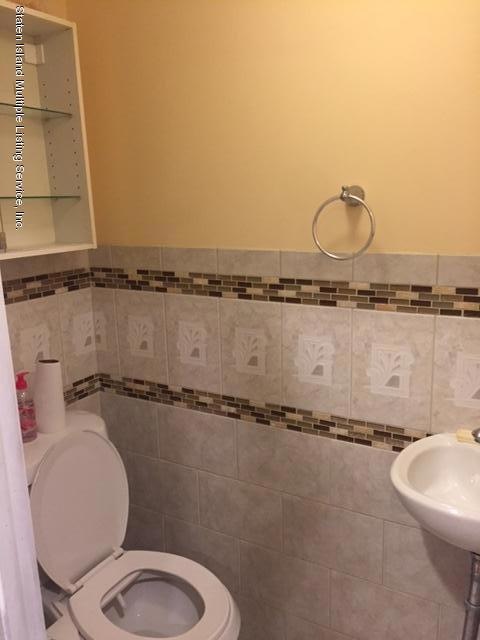 449 Willow Rd E unit 1, Staten Island, NY 10314 - photo 1