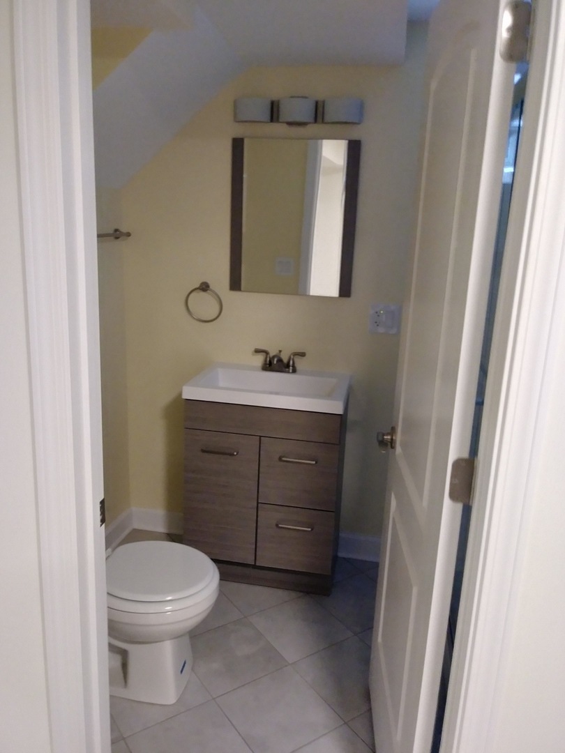 925 Manchester Ave, Westchester, IL 60154 - photo 1