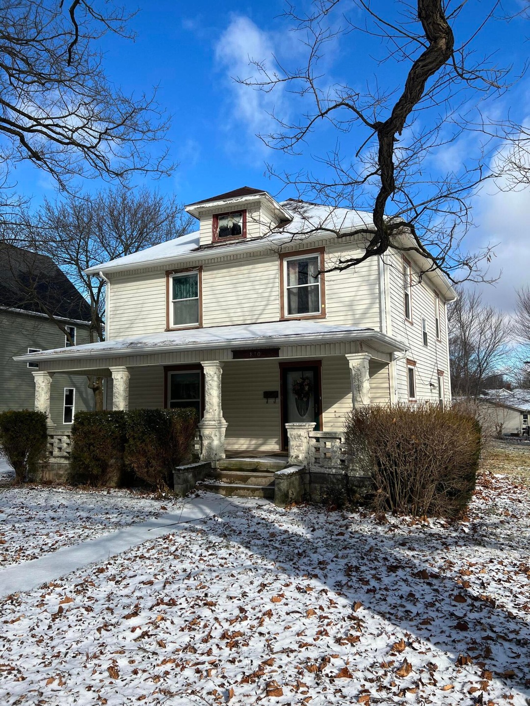 810 E Court St, Sidney, OH 45365 - photo 1