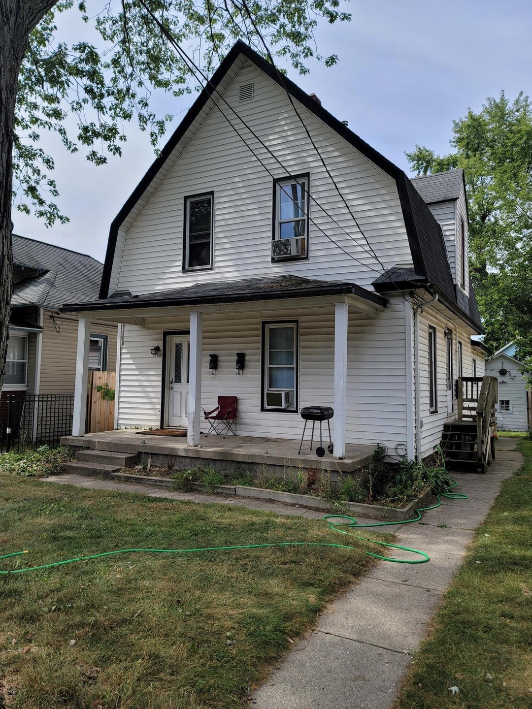 2143 Palace Ave Pic2