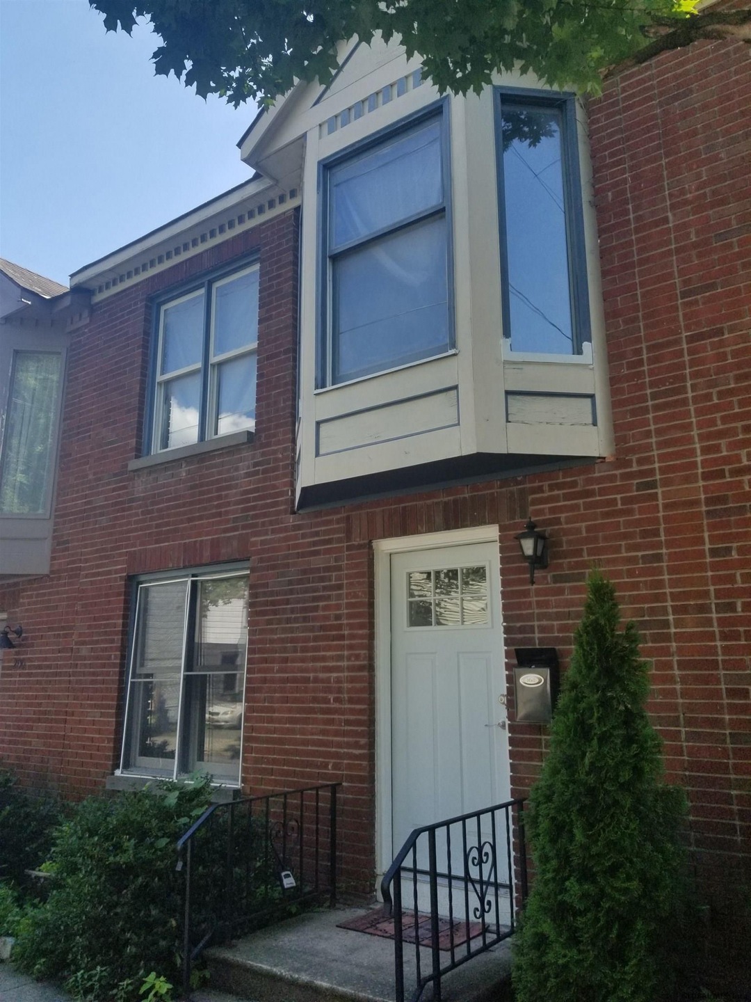 202 Jefferson St unit 2, Albany, NY 12210 - photo 1