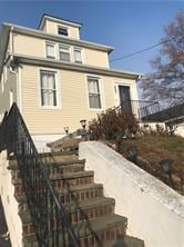 487 Park Ave, Yonkers, NY 10703 - photo 1