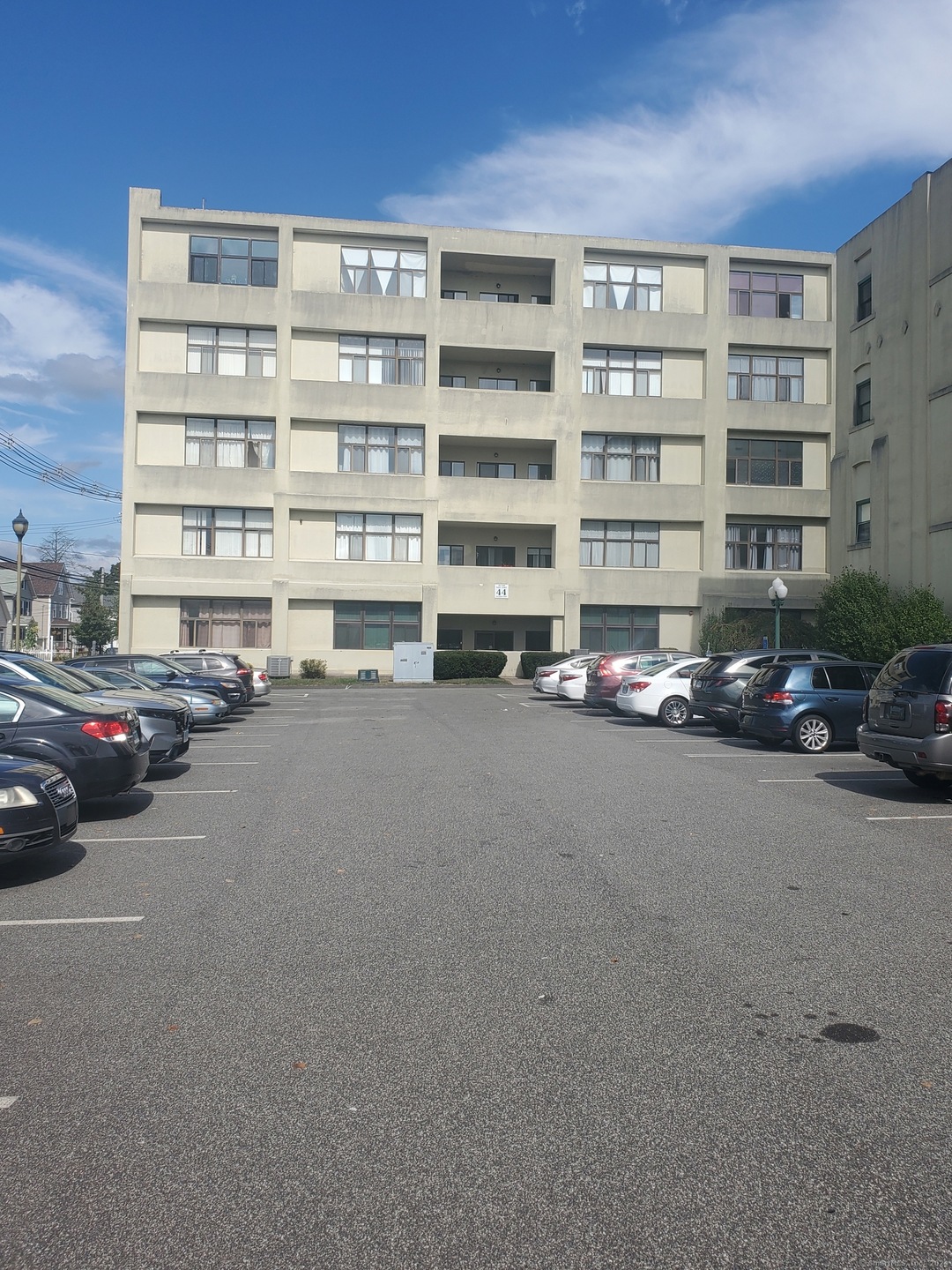 44 S Cherry St unit 406, Wallingford, CT 06492 - photo 1