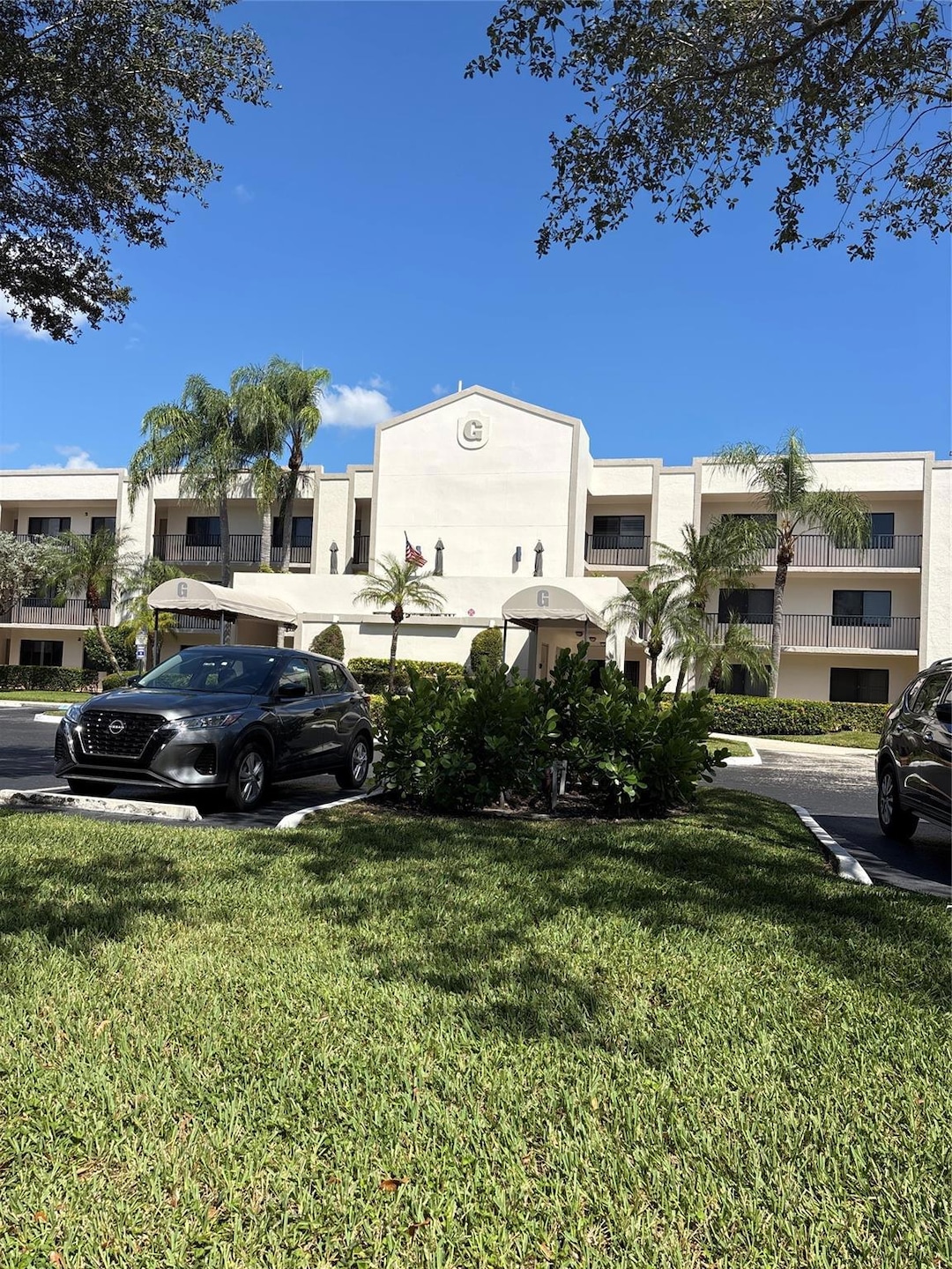 10724 W Clairmont Cir unit 101, Tamarac, FL 33321 - photo 1