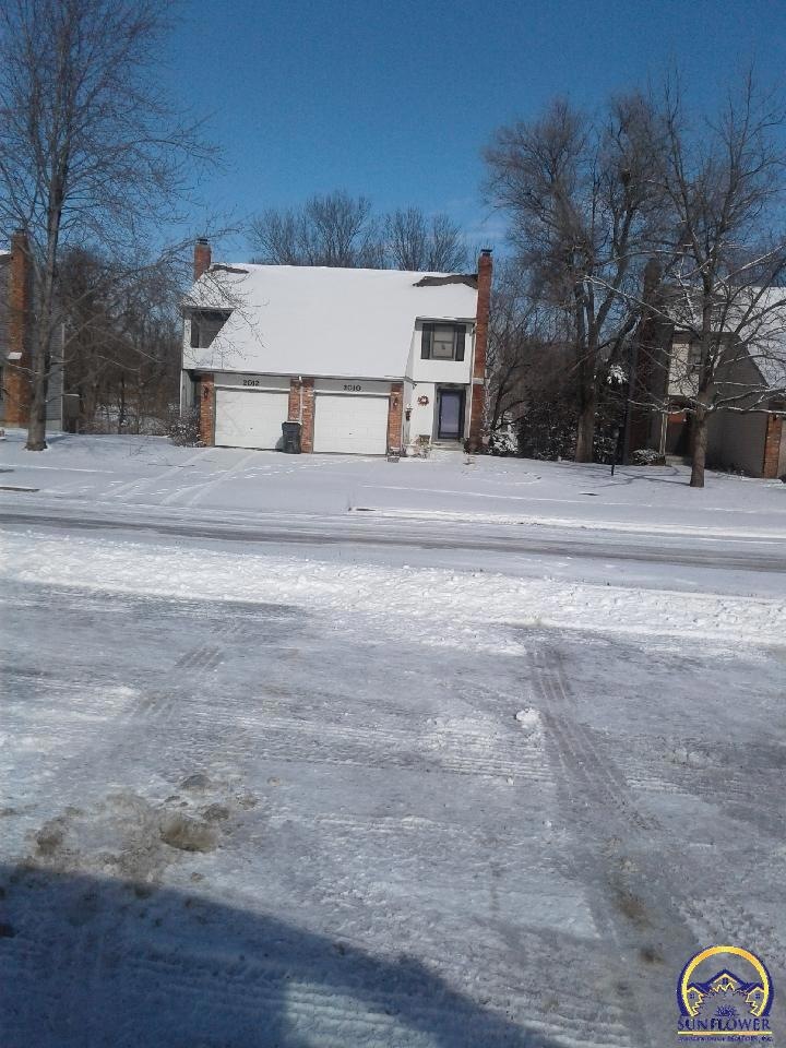 2010 SW 36th St, Topeka, KS 66611 - photo 1