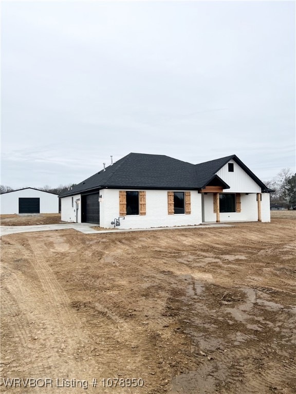 Sold $373,000