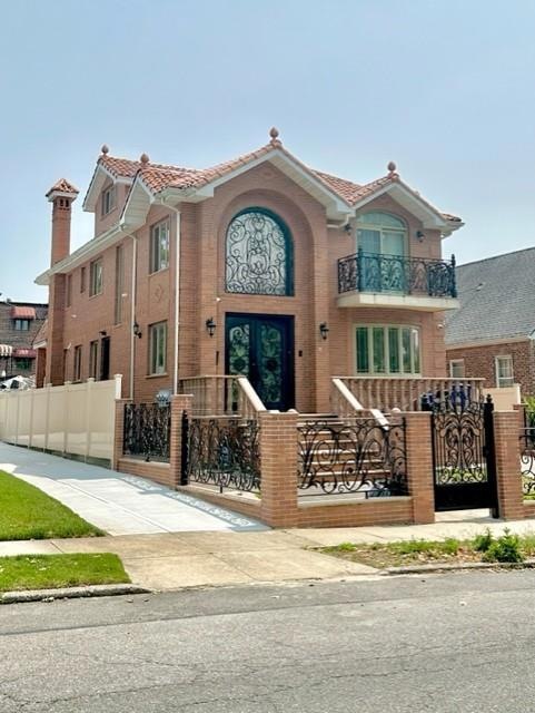 46-31 192nd St unit 1, Flushing, NY 11358 - photo 1