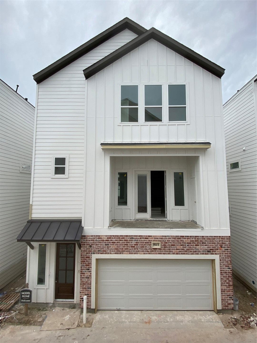 954 Fisher St unit D, Houston, TX 77018 - photo 1