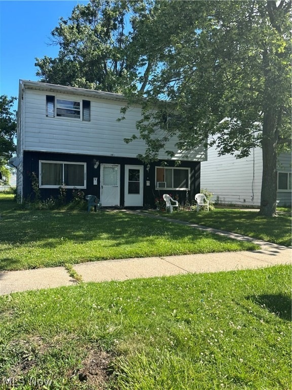 1623 E 33rd St, Lorain, OH 44055 - photo 1