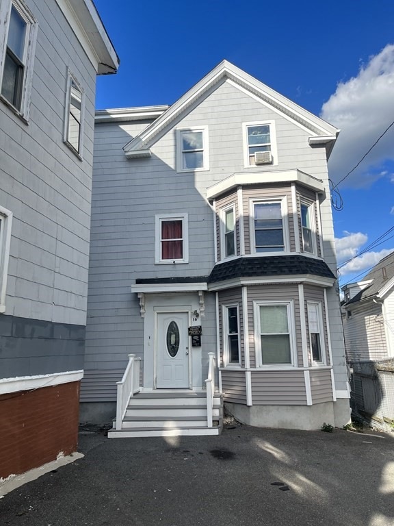 16 Lander St, Lynn, MA 01902 - photo 1