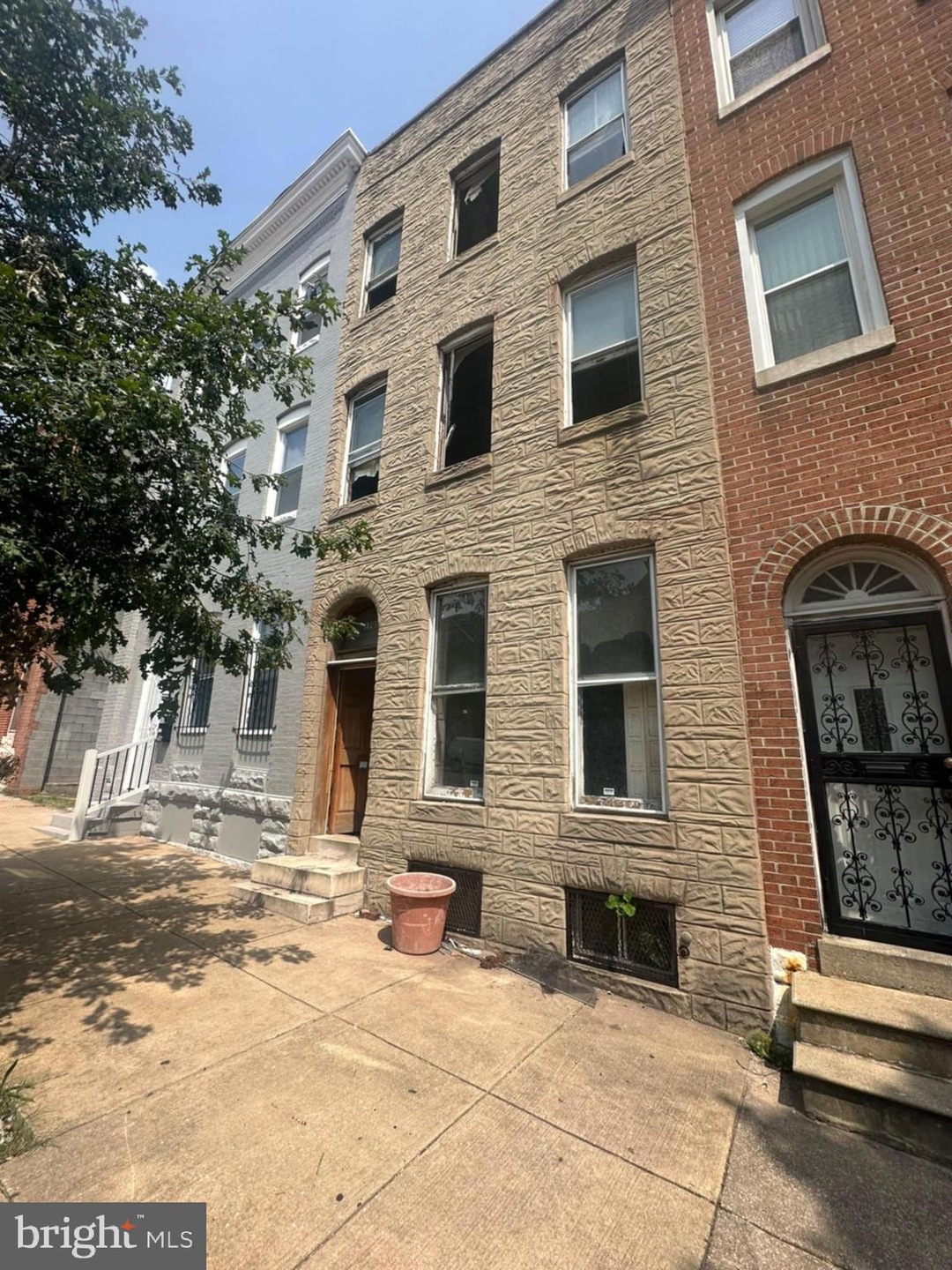 1705 N Caroline St, Baltimore, MD 21213 - photo 1