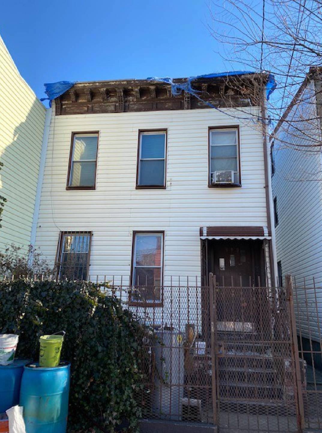 399 Linwood St, Brooklyn, NY 11208 For Sale