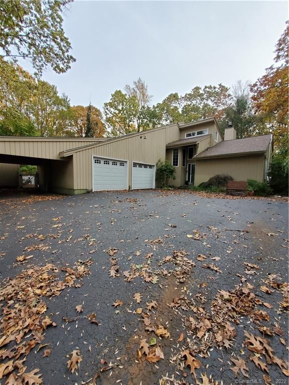 468 Fairway Rd, Orange, CT 06477 - photo 1