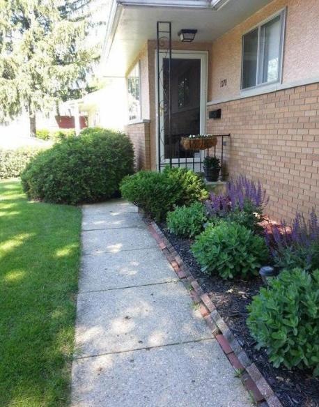 1270 Byron