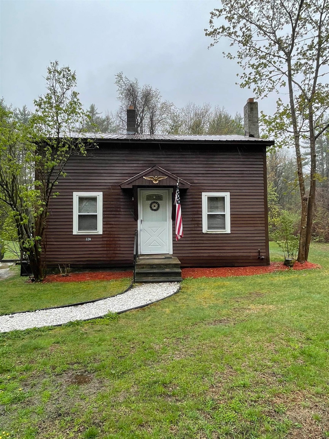 328 Queen St, Boscawen, NH 03303 - photo 1