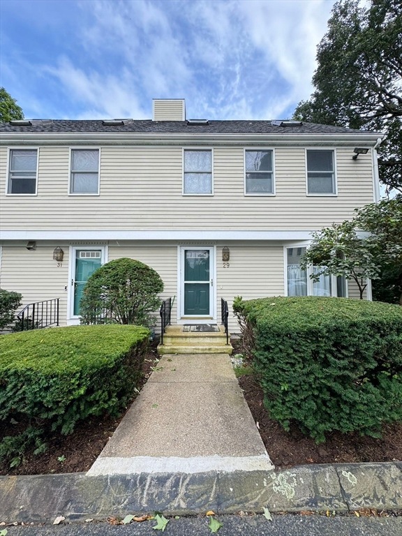 29 Lucille Place, Newton Upper Falls, MA 02464 - photo 1